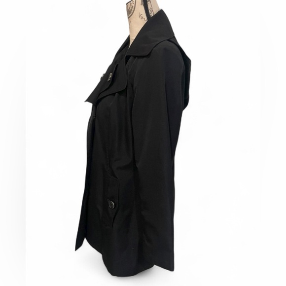 London Fog Black Hooded Trench Coat – PM (Petite Medium) EUC - Picture 5 of 7